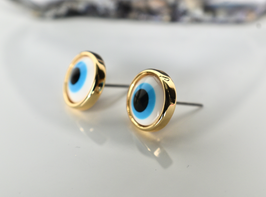 *LAST CHANCE SALE* Eye Stud